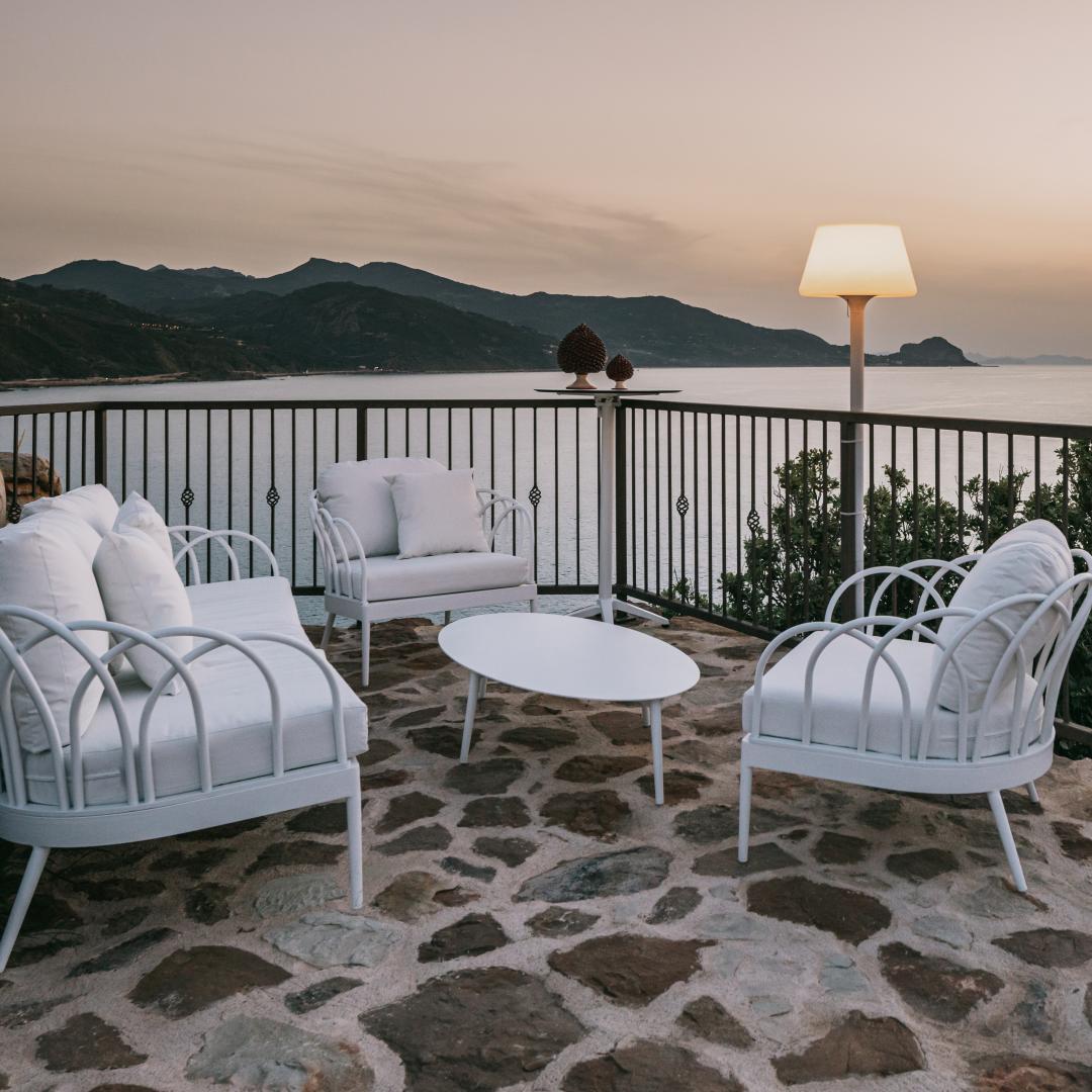 pollina resort table with suset view