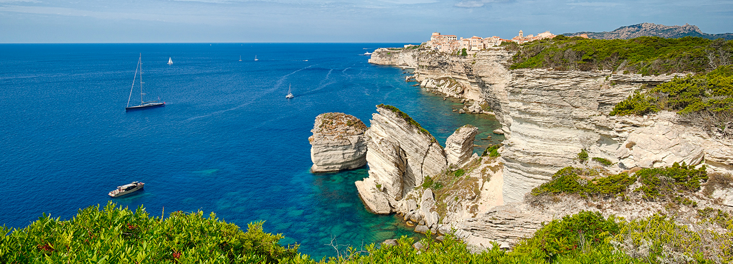 Corsica: Bonifacio and its straits