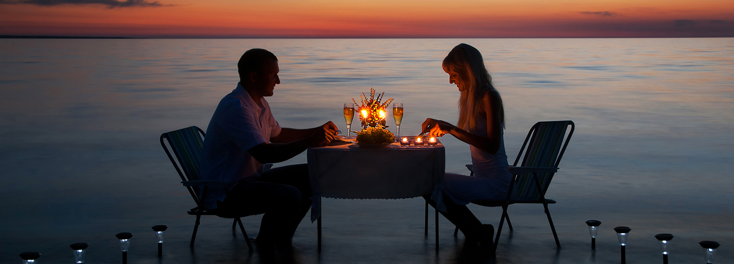Cena romantica in spiaggia