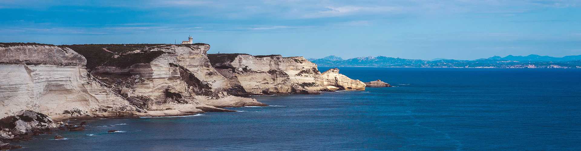 La Corsica: le Bocche di Bonifacio, le isole Piana, Cavallo e Lavezzi